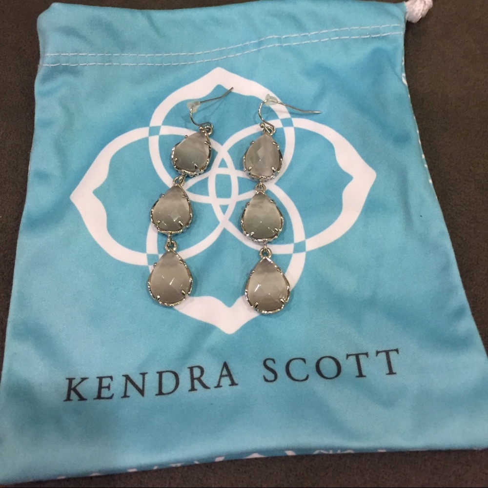 KENDRA SCOTT Kyla Earrings Slate and Silver